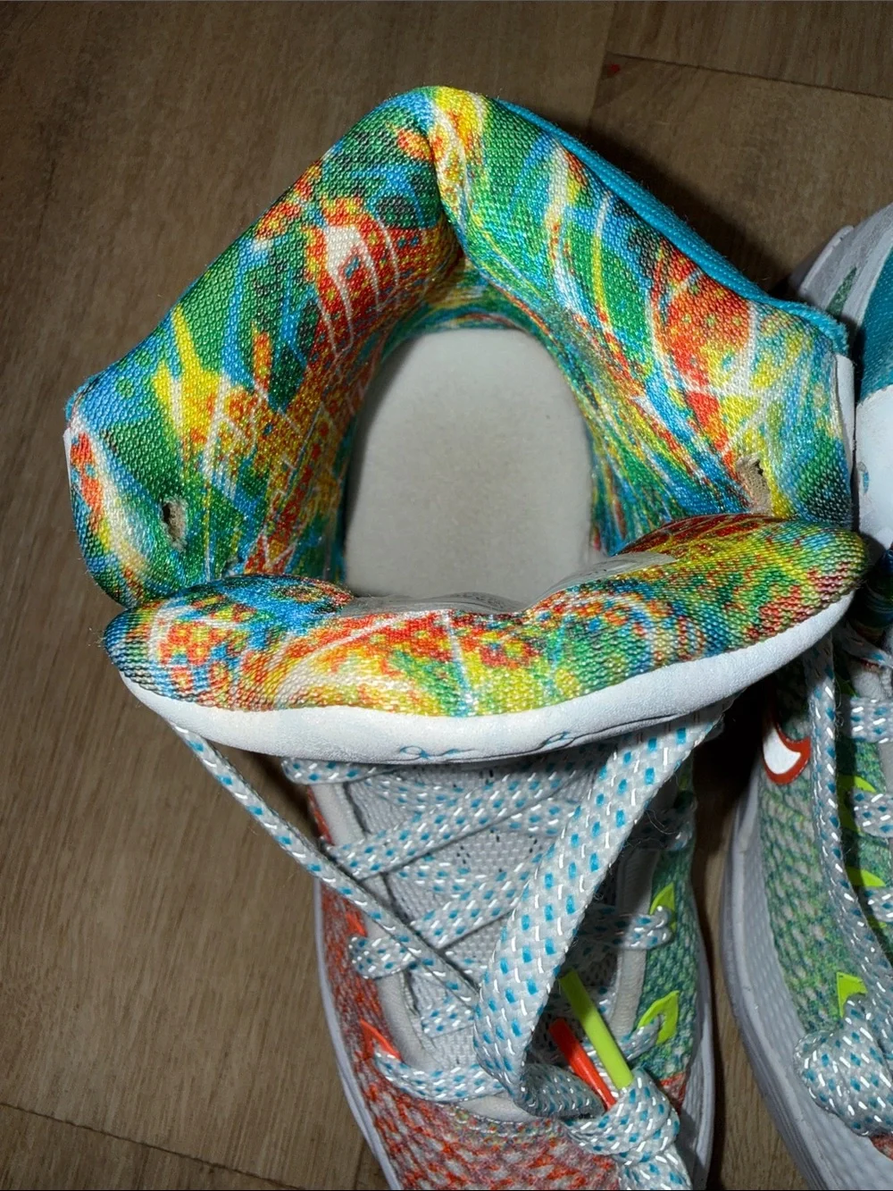 The Nike Kobe IX Elite hi-top shoes kids